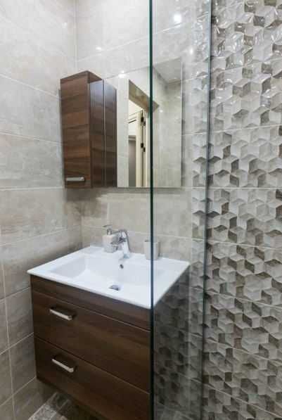 Тристаен апартамент в Зона Б-18