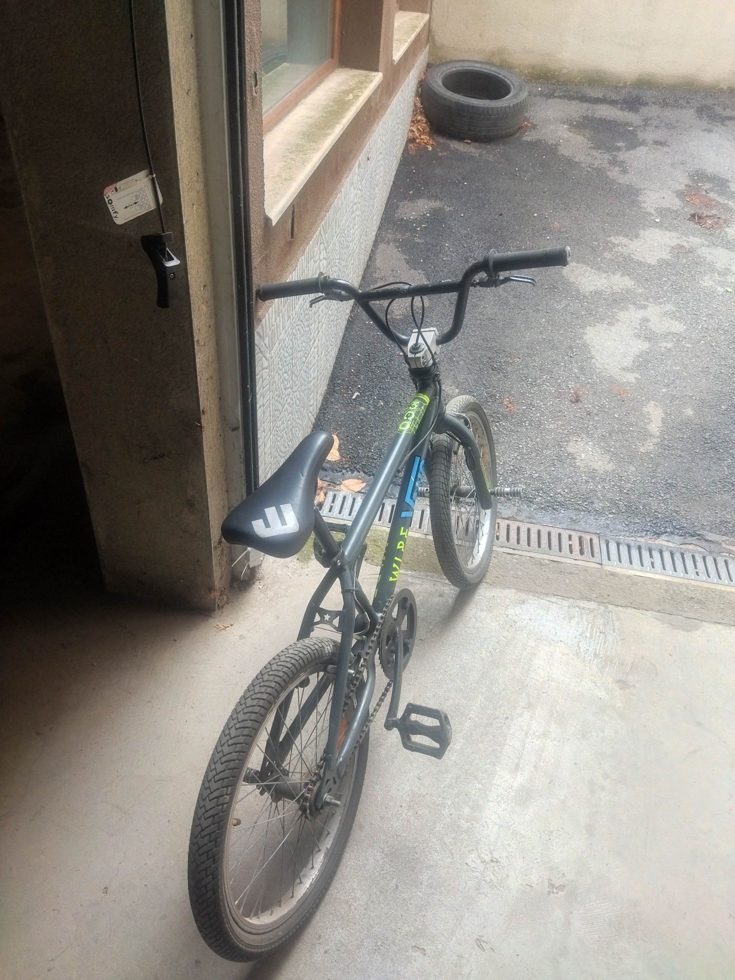 BMX WIPE с 360⁰ спирачки, с нови гуми