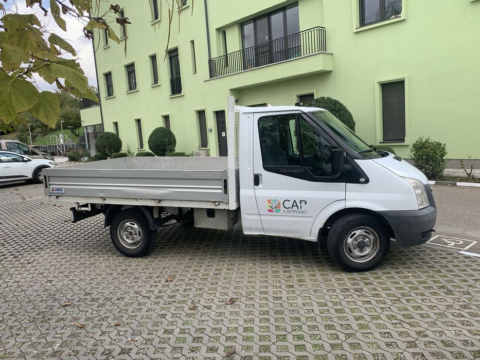 Ford Transit cu bena