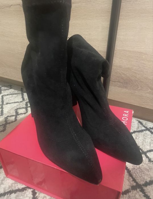 Botine tip ciorap 37