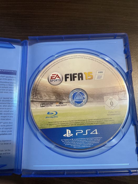 Vand cd-uri ps 4 in stare impecabila