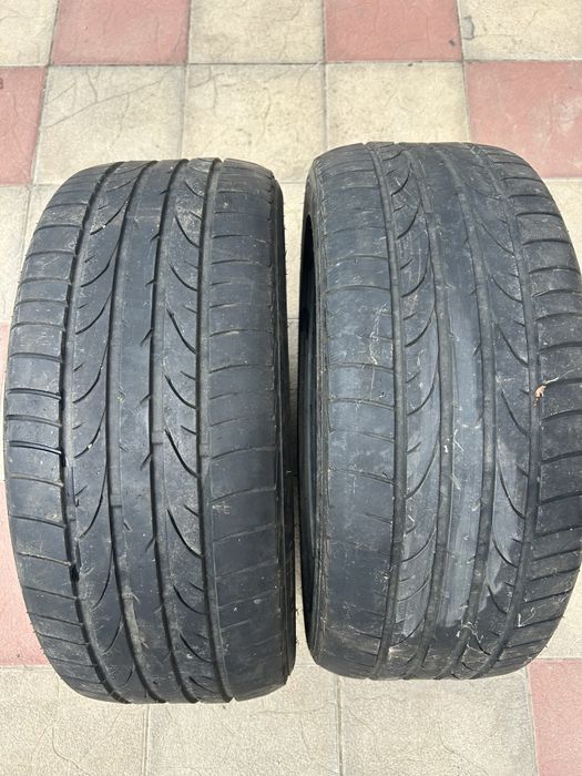 Vand 2 anvelope vara