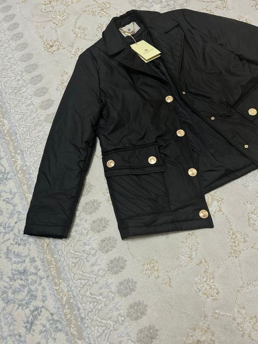 Куртка женские оригинал ласаграда 48,50р