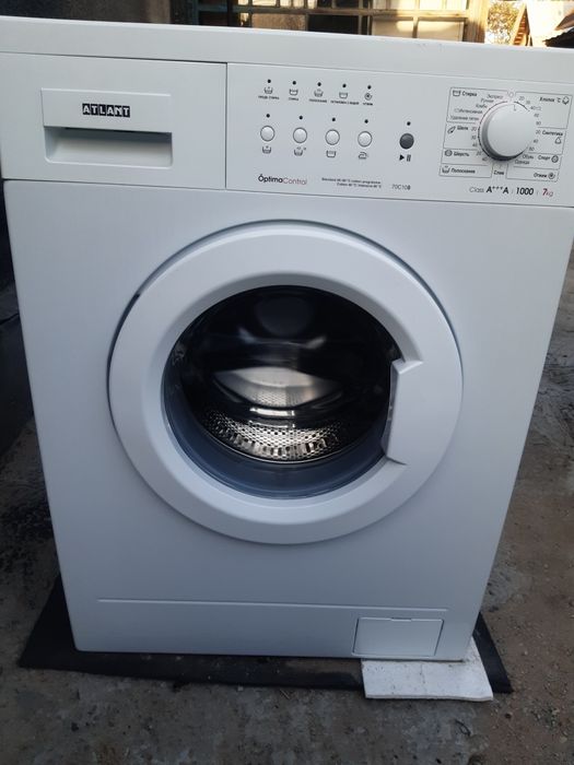 Продам стиральную машинку