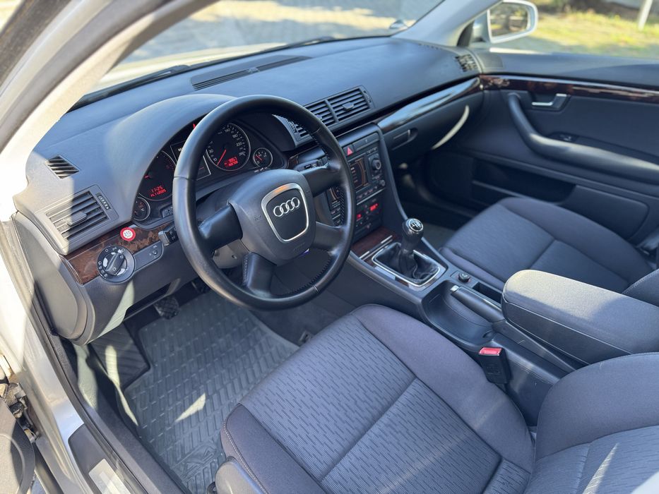 De închiriat Audi A4 2.0 TDI 150 Lei zi ( De la 5 zile negociabil)