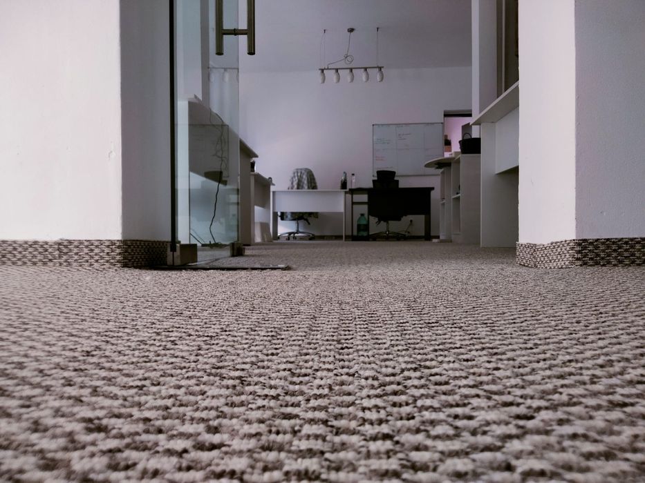Montaj mocheta Disponibilitate cât mai rapida