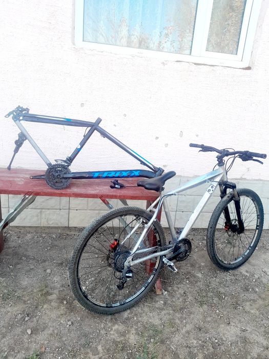 Продаю Комплект: Кастомный Велосипед Hadaa Blaster B2 + Рама TRIXX