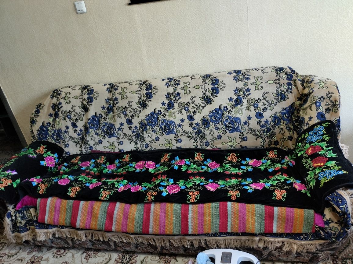 Продам стенку, диван, 2а кресла