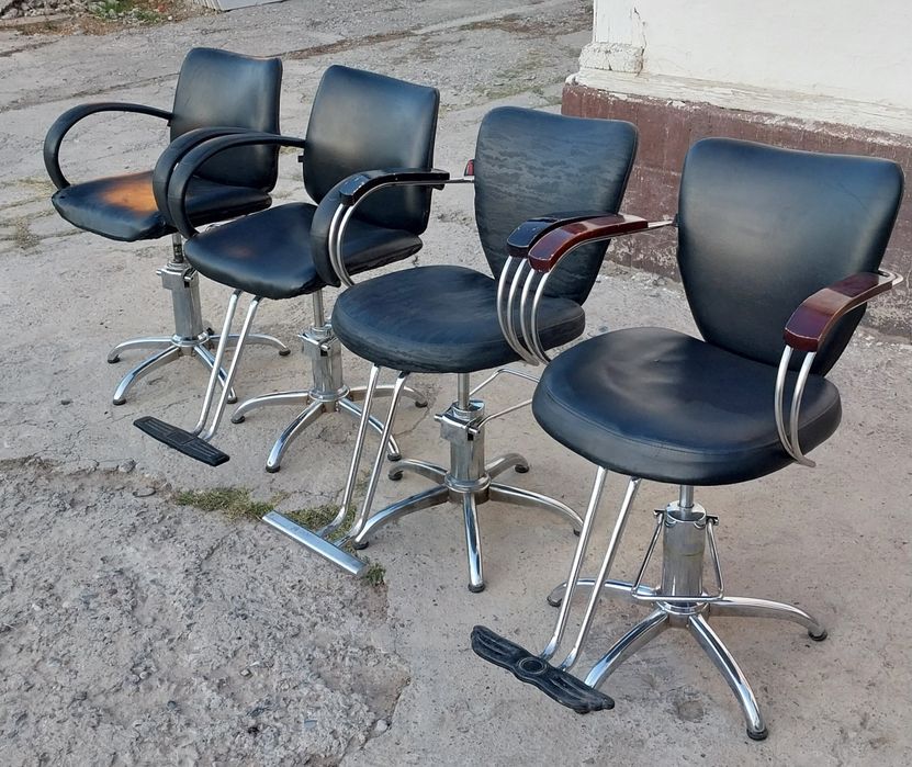 Кресло парикмахерское