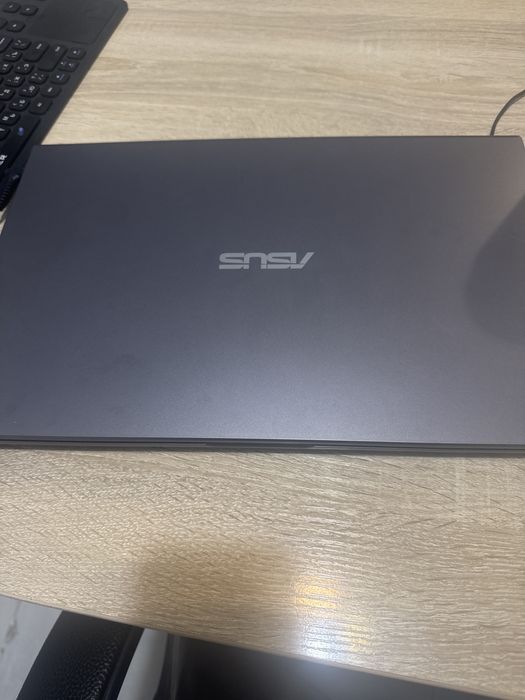 Ноутбук asus x515