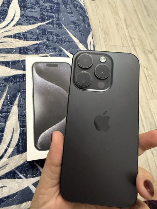 Продам Iphone  15pro