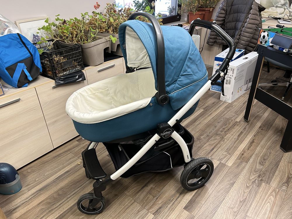 Бебешка количка Peg Perego и столче за кола