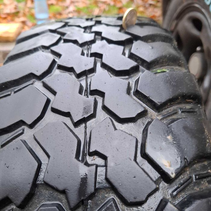 Гуми 215/75R16 на 17 000 км