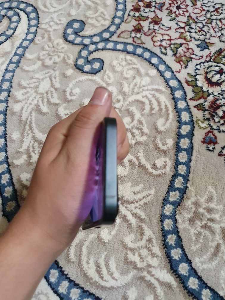 Iphone 13/128 , yengi 99 yomkost
