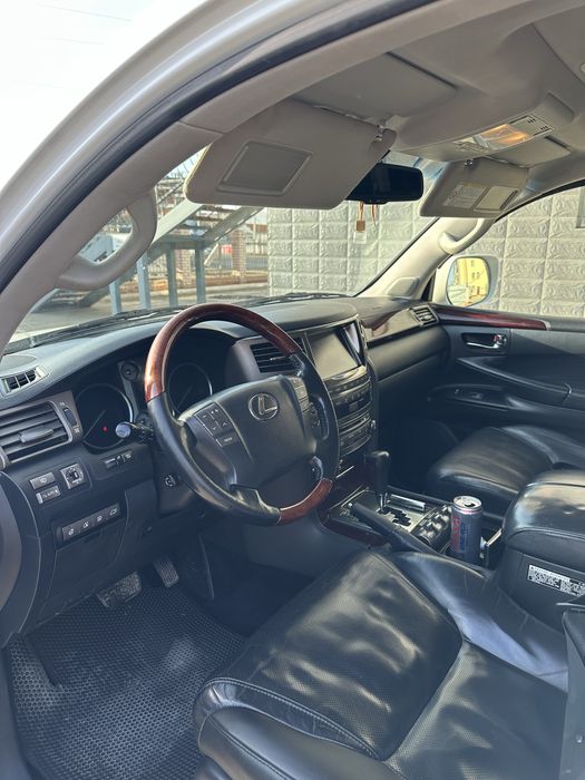 Продается внедорожник класса люкс