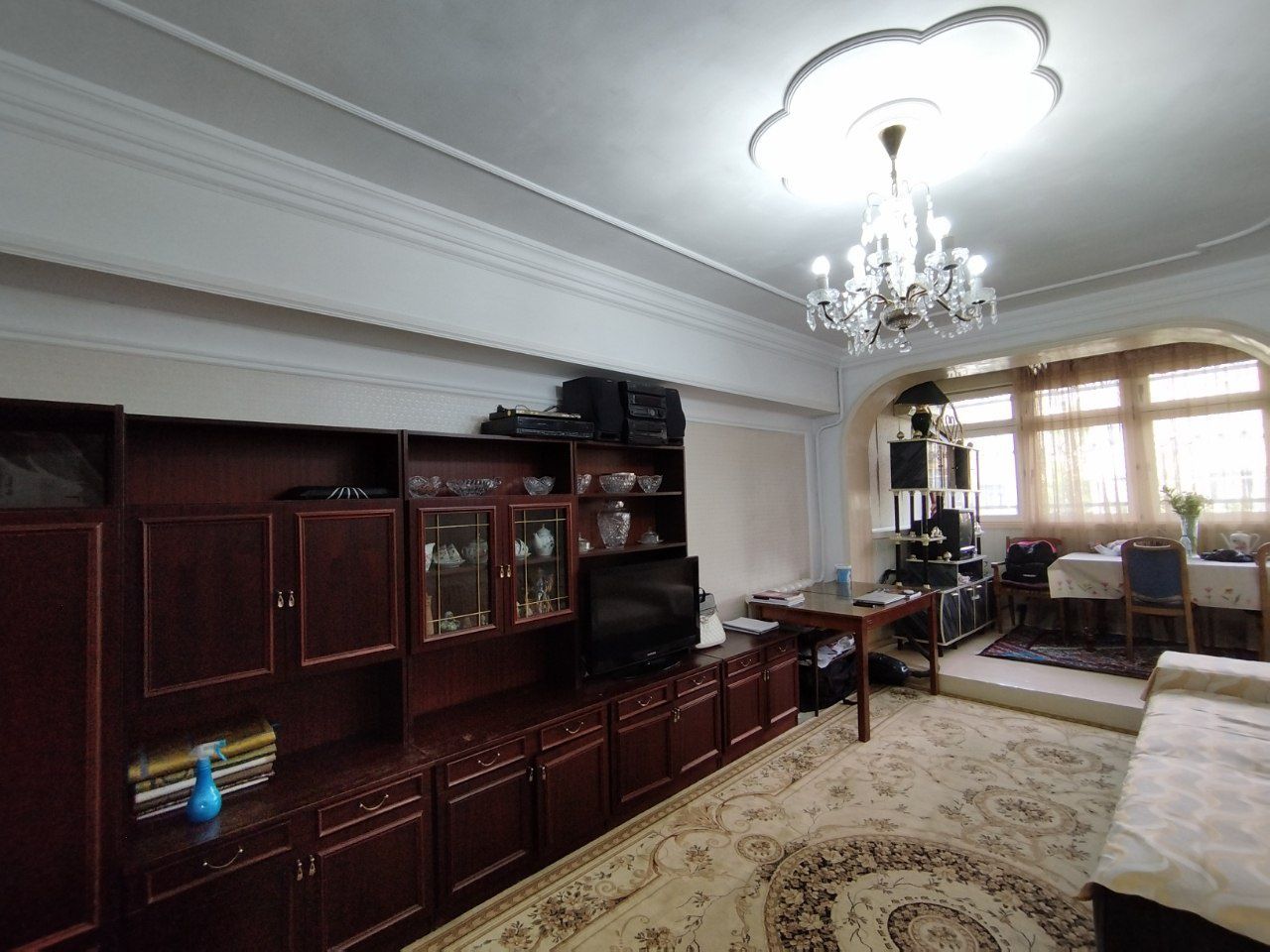 Srochna S5 da 3 xonali kvartira ijaraga beriladi