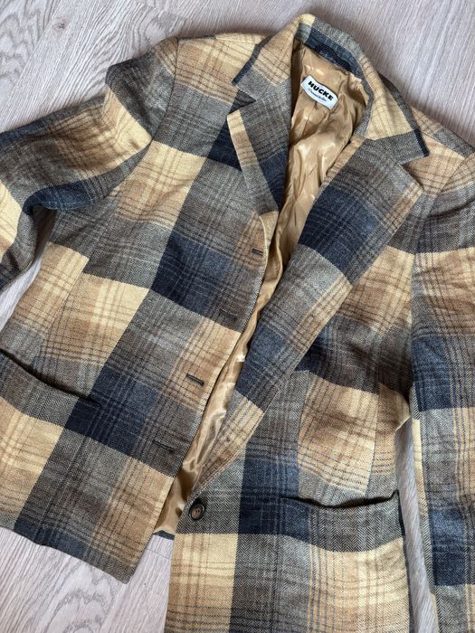 Дамско ежедневно сако