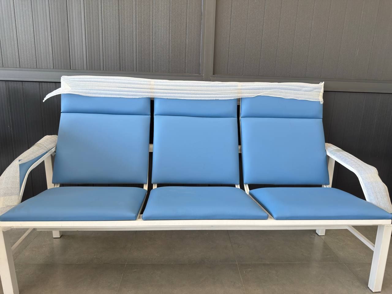 3 talik kreslo.airaport kreslo  stul