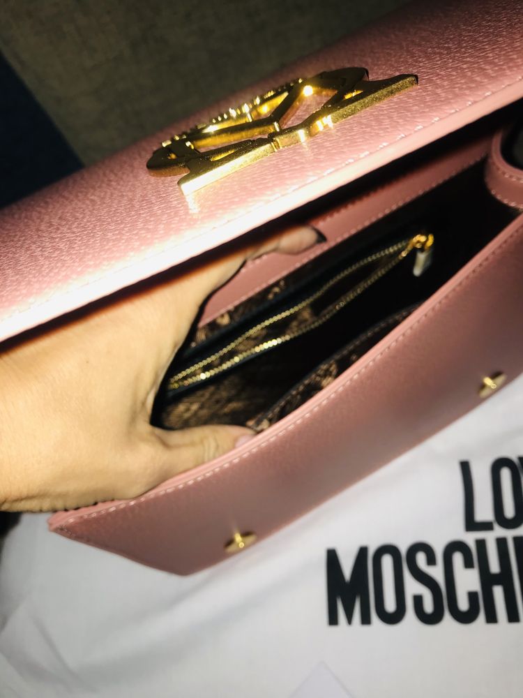 Чанта Love Moschino