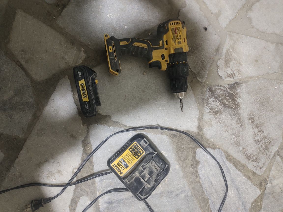 DeWalt DCD777 arginal