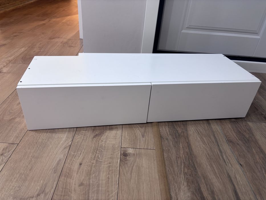 Продам консольный стол