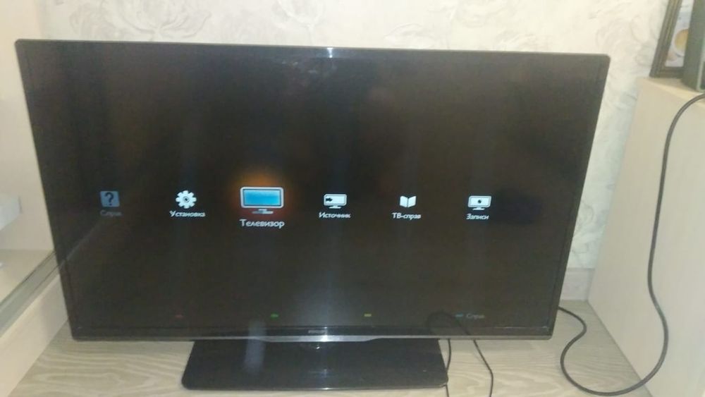 Телевизор Fhilips 107 см филипс 42pfl3018t/60