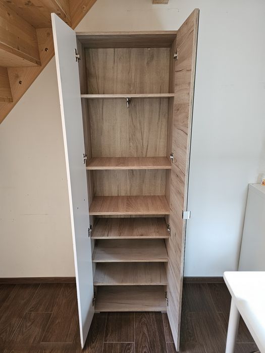 Dulap Hol cu Oglinda, Agatatoare si Rafturi