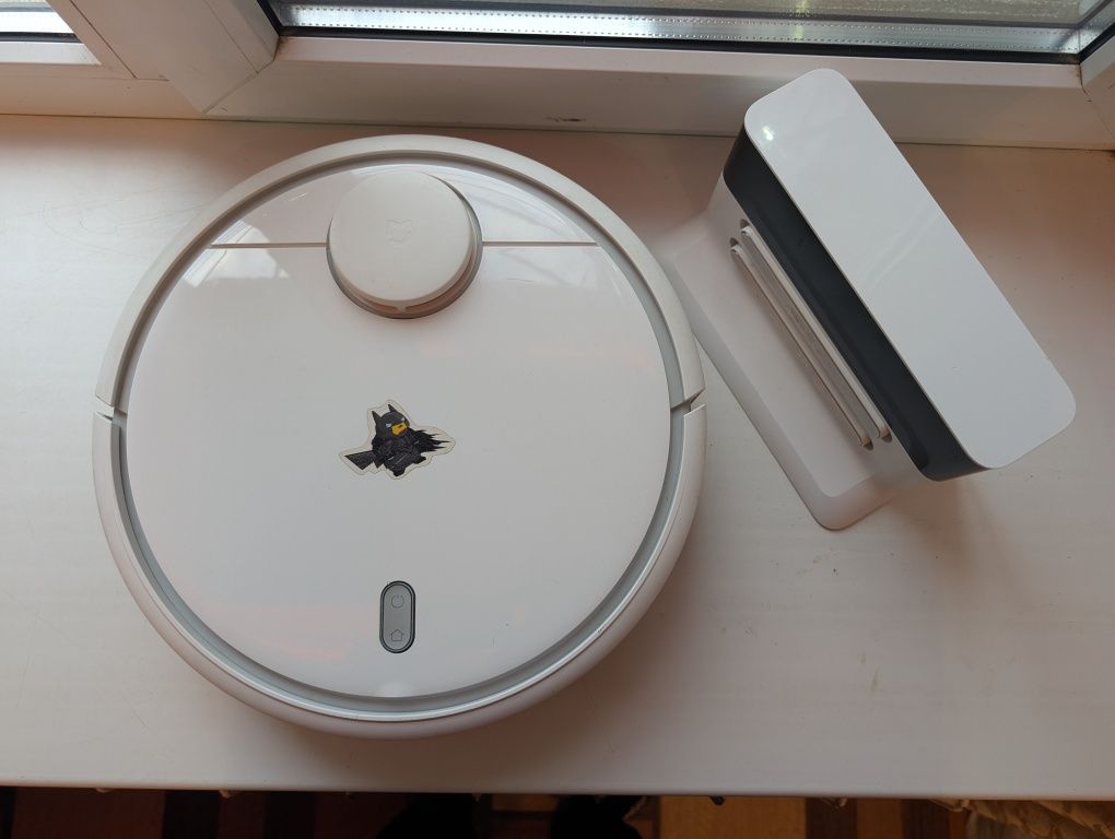 XIAOMI MIJIA (робот пылесос)