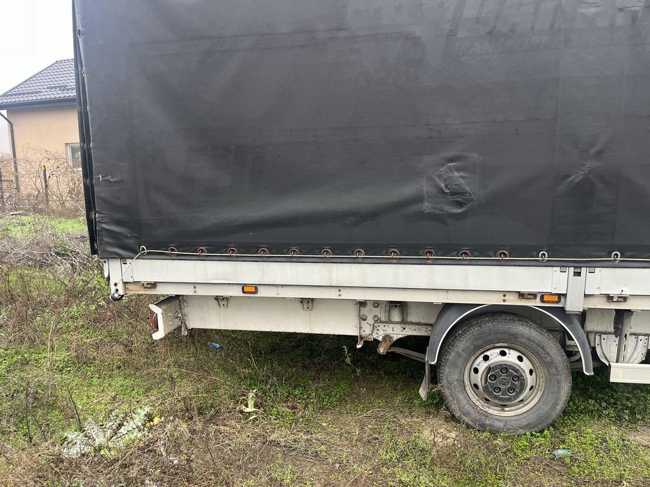 Vand sau schimb cu SUV, 7 locuri sau 8+1