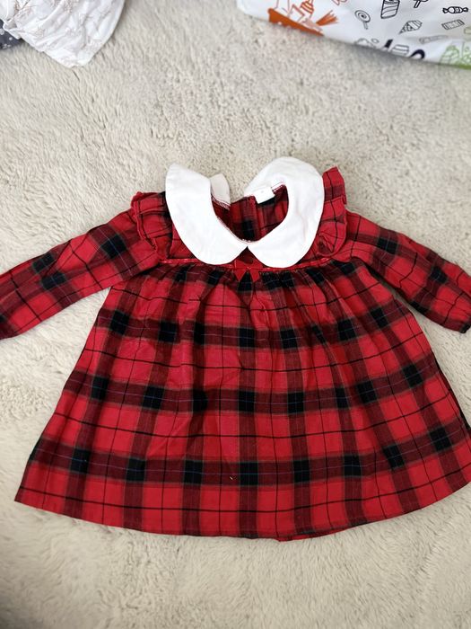 Rochita eleganta, in carouri, marimea 74