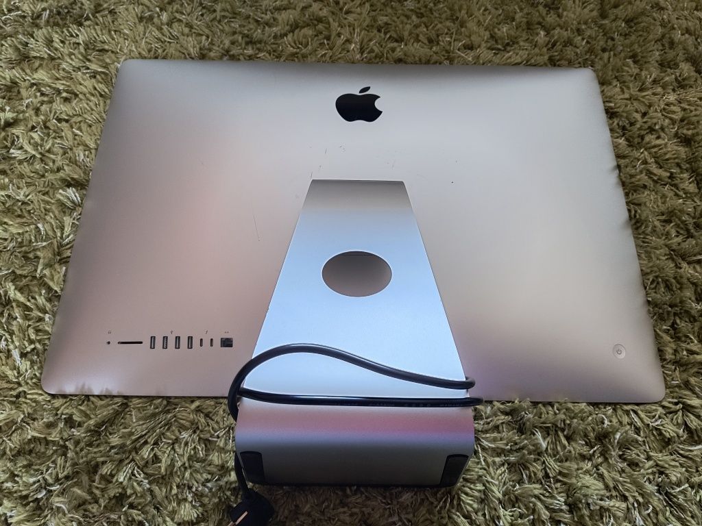 Apple iMac 27" модел A2115 за части