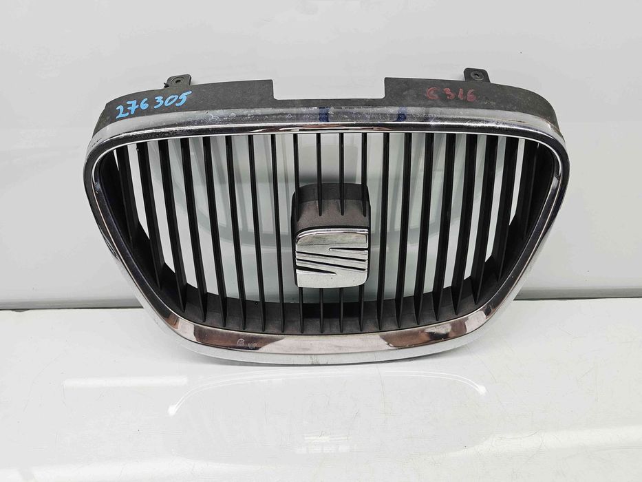 Grila bara fata Seat Leon (1P1) [Fabr 2005-2011] Facelift 1P0853654A