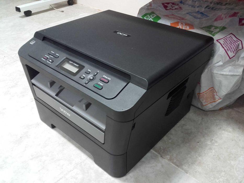 Отличен! Лазерен принтер, скенер и копир 3 в 1 Brother DCP7060D