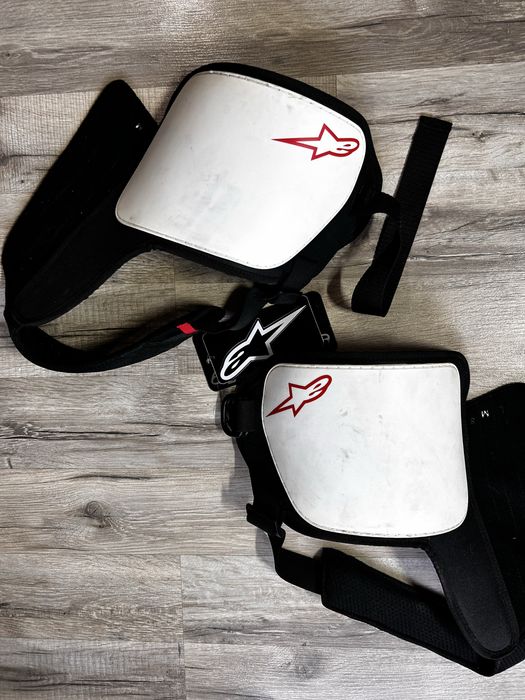 защита рёбер Alpinestars Bionic