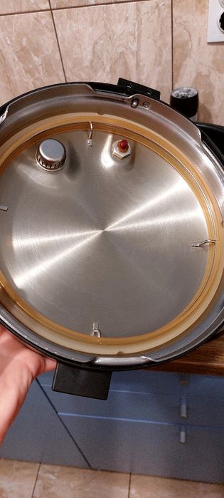 Multicoocker Crockpot - oala sub presiune