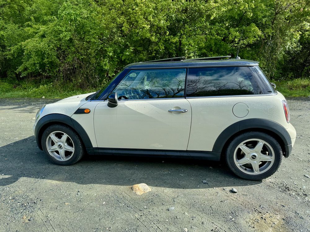 Mini Cooper One 2007, benzinz, full