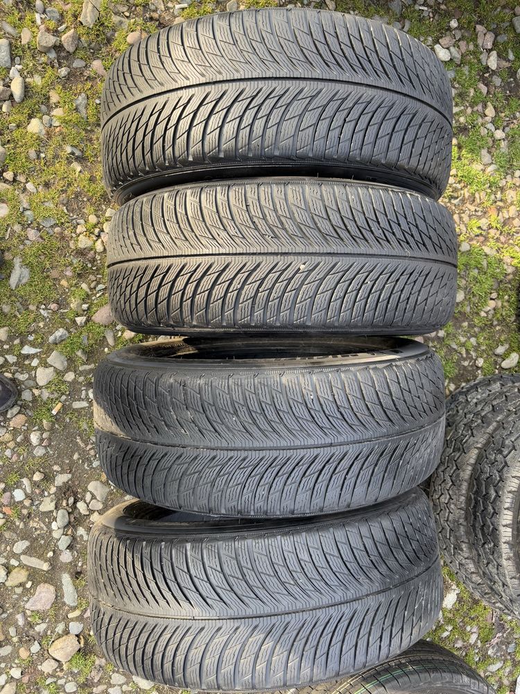 245/50 R19 4бр зимни гуми