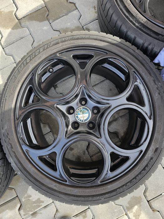 Джанти 17" Alfa GTA с гуми 225/45 Michelin PS5