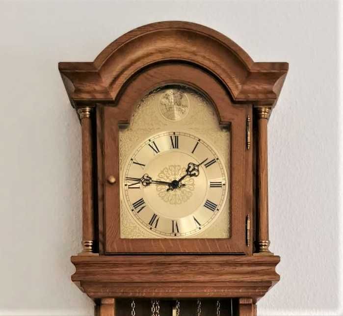 Ceas de perete cu pendul