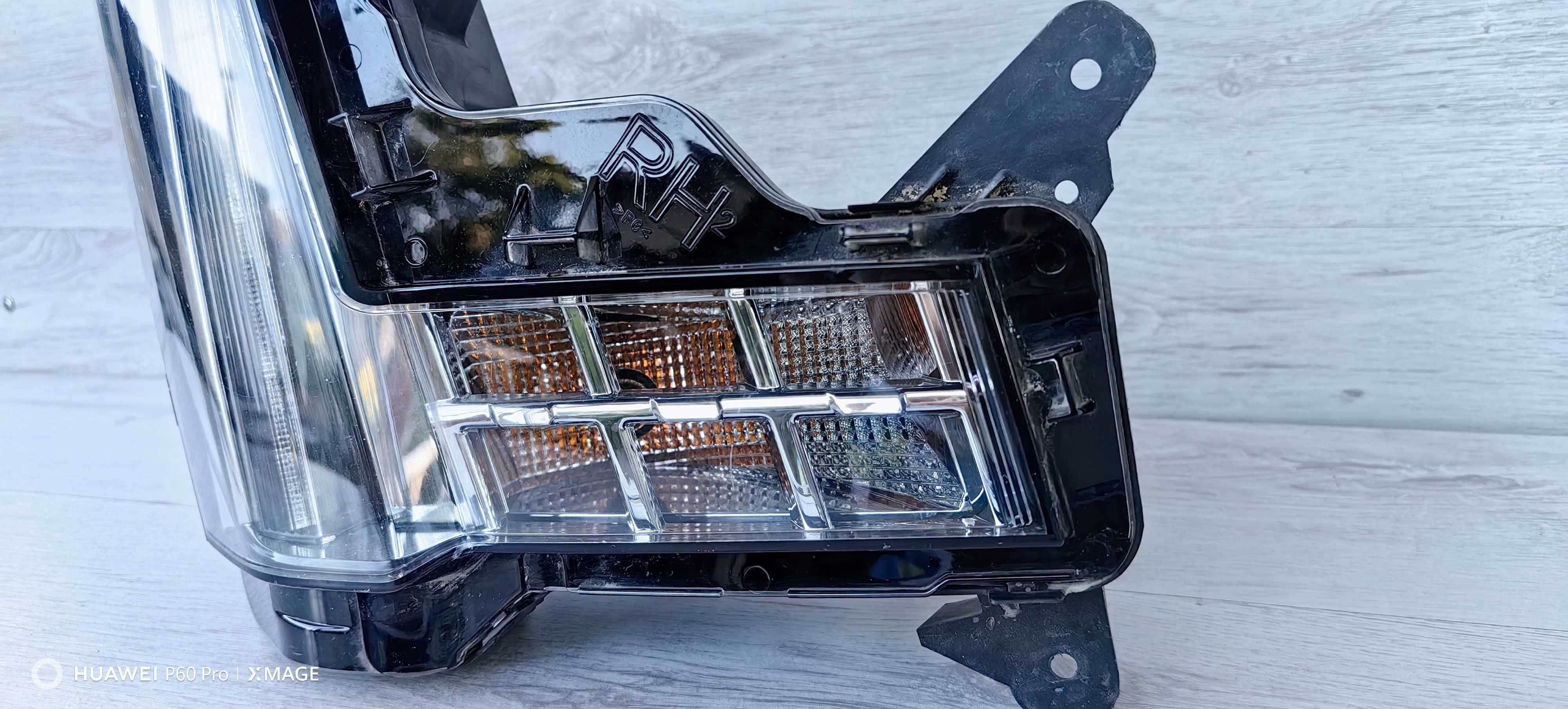 LED дневна светлина / мигач за Cadilac Escalade / Кадилак Ескалейд