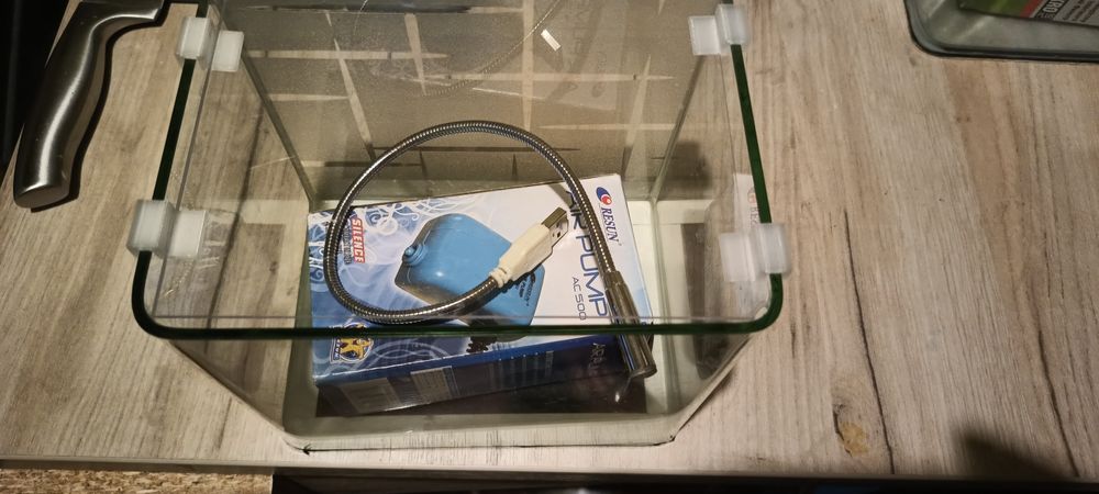 Acvarii ,filtre și încălzitoare încă o reducere in acest weekend!