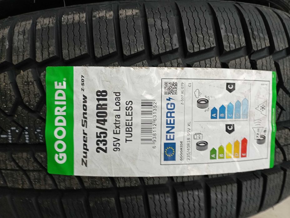 Anvelope Goodride 235/40/18 Noi De Iarna