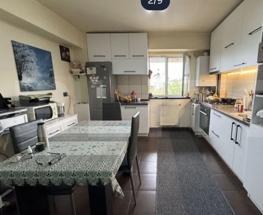 Apartament cu 4 camere in centru decomandat finisat