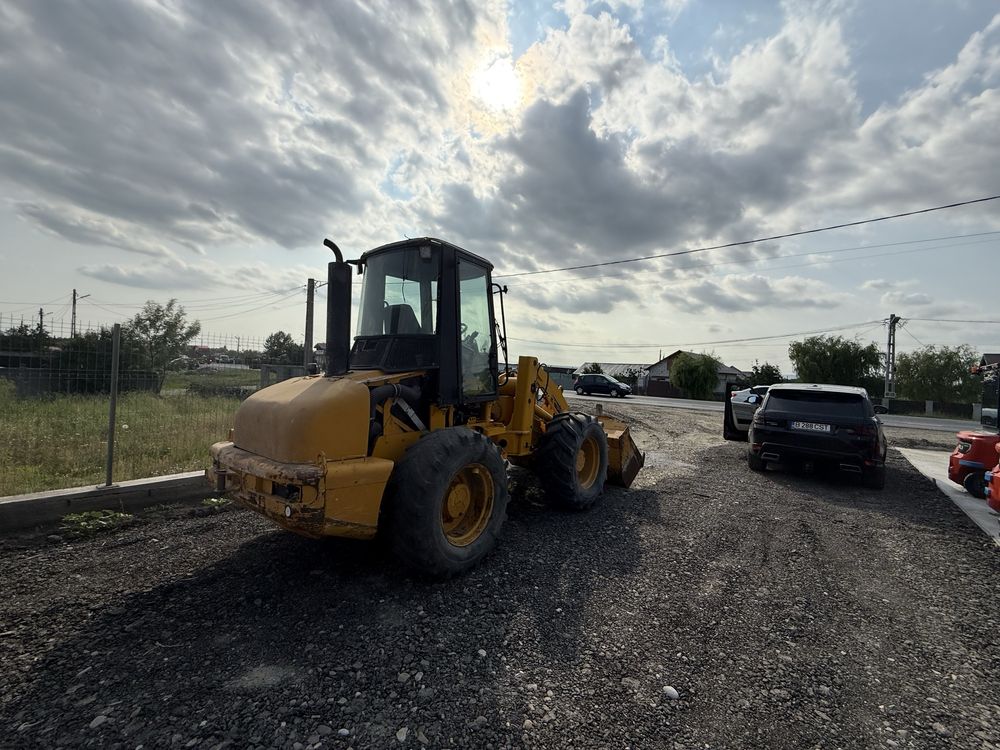 Incarcator Frontal JCB 408B