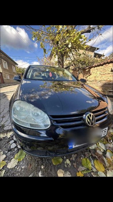 Volkswagen Golf V 1.6 FSI