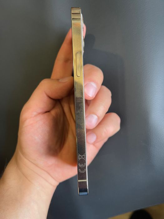 iphone 12 pro Gold в отлично състояние
