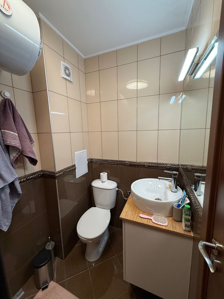 Продава се Едностаен апартамент в Варна, Чайка - 50 кв.м за 1940 €/кв.м - Снимка #3