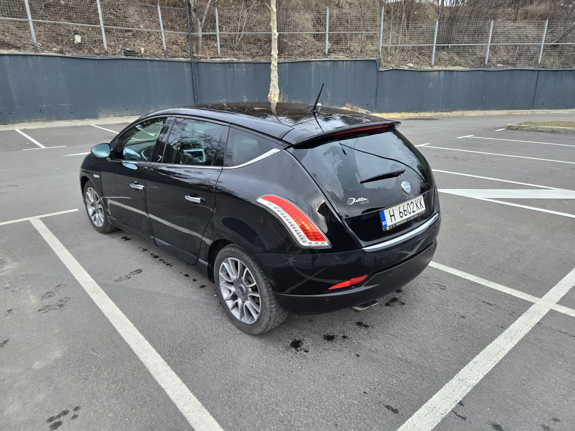 Lancia Delta 1.4 бензин 120 к.с