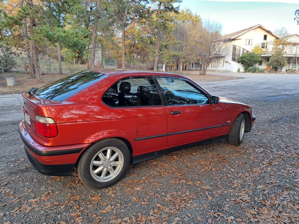 БМВ 316 Compakt автоматик