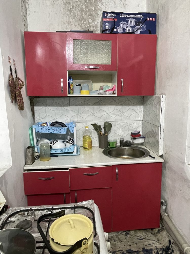 Kvartira oilaga yoki 6 ta qizga